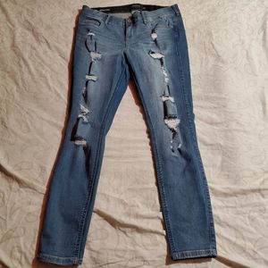 Torrid ripped skinny jeans